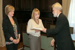 28 March 2012 Anti-Corruption Agency Annual Report presented to the National Assembly Speaker Prof. Dr Slavica Djukic Dejanovic 